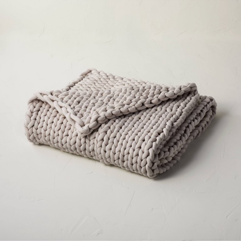 Casaluna 50”x70”solid knit weighted blanket